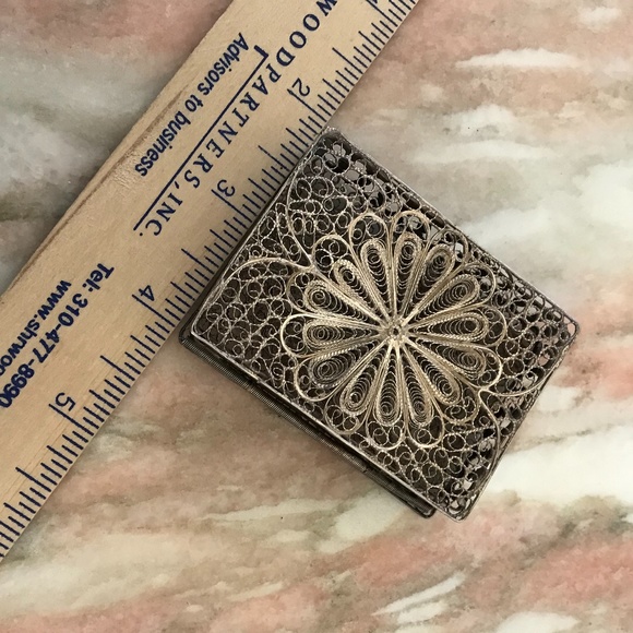 Antique silver filigree hinged box - Picture 2 of 5